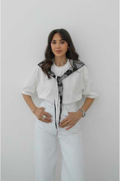 Havoş Tricou Ecru cu eșarfă și dantelă