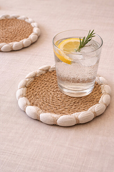 Maygiy Knitted Coaster 13*13 cm