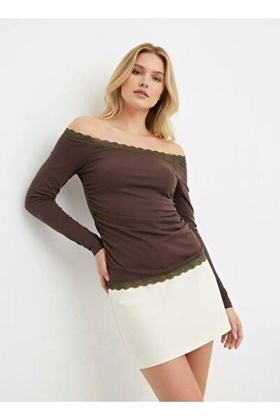 Park Karon Women's Boat Neck Asymmetrical Gathered Lace Detail Slim Fit Combe...