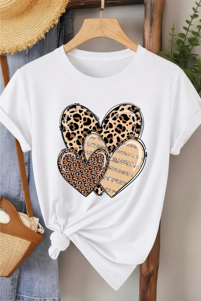 l'eivor Leopard Patterned Heart Design Printed Women's T-Shirt