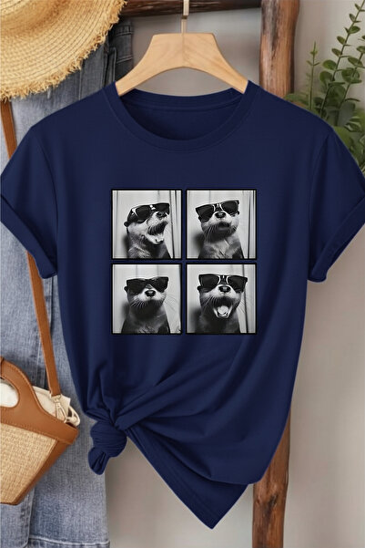 l'eivor Seal Pose Printed Women's T-Shirt