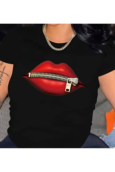 LİNA06 Plus Size - Plus Size - Plus-Size Women'S T-Shirt with Red Lip Print