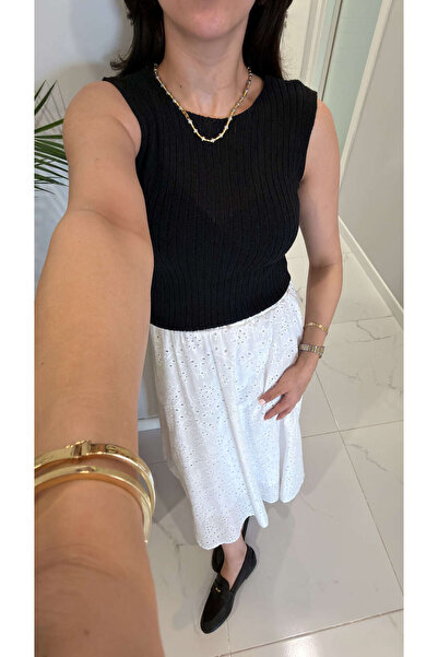 BİRCANÇİL Alen Black Lace Back Sleeveless Knitwear