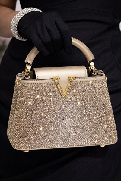 mothers dream مجموعة حقائب فاخرة بمقابض كريستالية على شكل حرف V