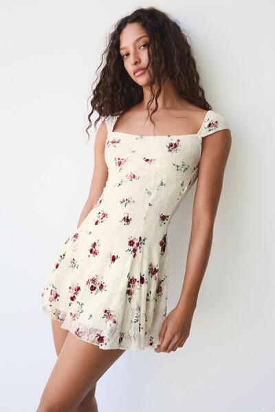 Bershka Mini dantel baskılı elbise
