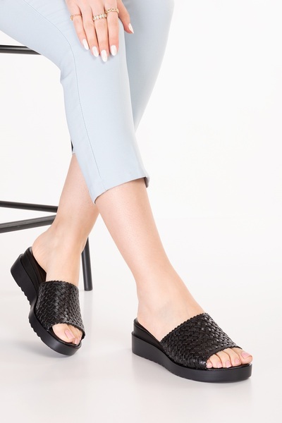 Gondol Genuine Leather Perforated Women's Daily Slippers Elnr.633 Black