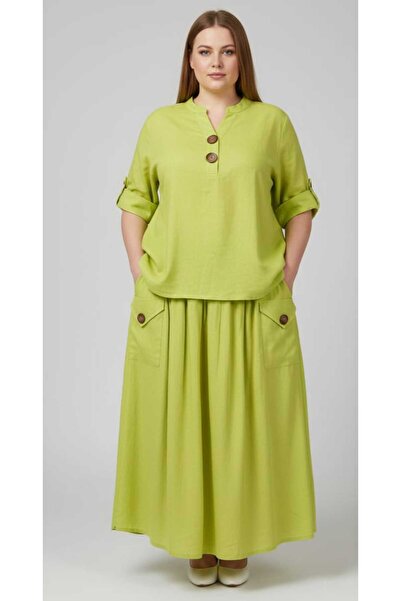 Volupta Casual Green Maxi Skirt and Buttons Outfit