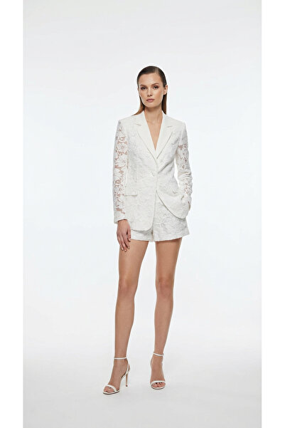 2TRENDY Long Blazer with Embroidered Rood Holes