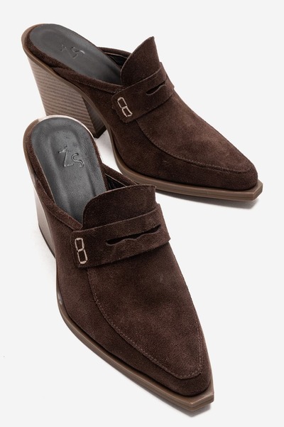 Zeynep Sıradağlı Valmine Γυναικείες Παντόφλες Western από Γνήσιο Δέρμα Καφέ Σ...