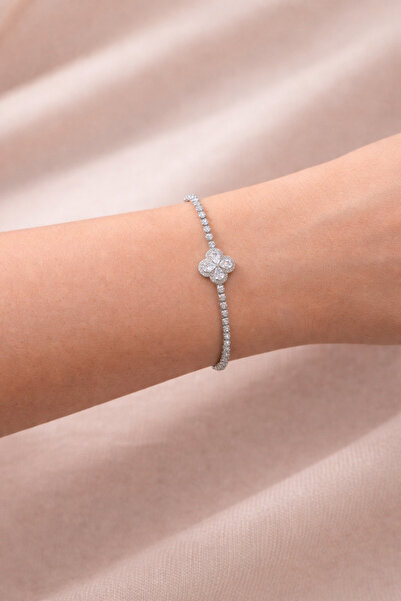 POYASE Silver Color Clover Detailed Waterway Bracelet with Zircon Stone Appea...