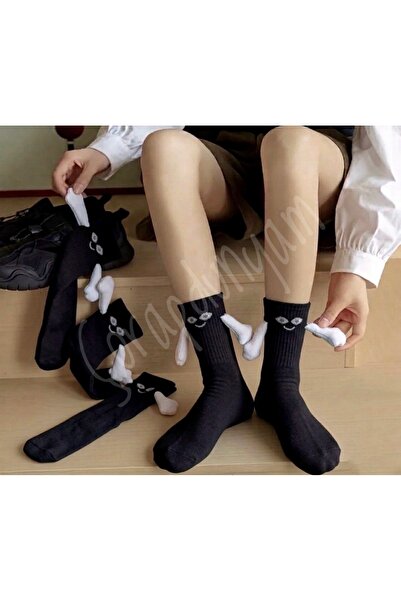 çorapdunyam 1 ζευγάρι λευκές κάλτσες με μαγνήτες που κρατιούνται χέρι-χέρι, α...