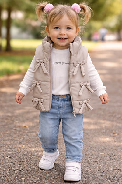 Jikko Baby Kız Çocuk 3’lü Takım (Bej Yelek + Uzun Kollu Tişört + Kot Pantolon)