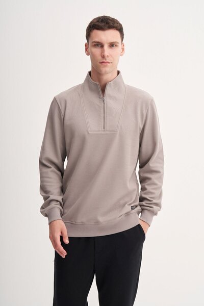 Cazador Premium Regular Fit Thick Textured Stand Collar Zippered Sweatshirt-5...
