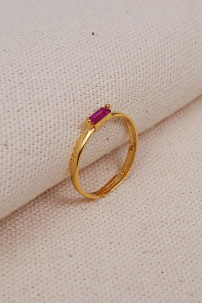 Süspüs Accessories خاتم بحجر الباغيت الفوشيا بتصميم بسيط