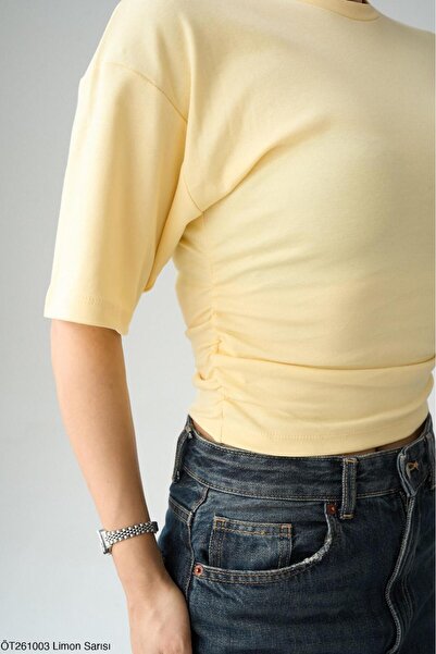 CADDELAMODA Drawstring Bat Sleeve T-Shirt