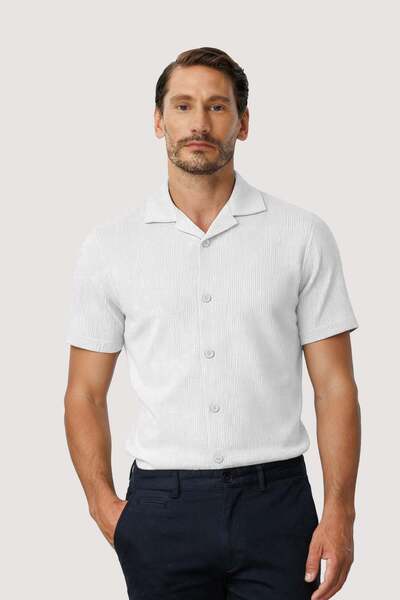İgs White Short Sleeve Men's Shirt with Camp Collar Modern Summer Model