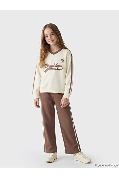LC Waikiki Ecru Ecru Brooklyn majica i pantalone za devojčice sa printom