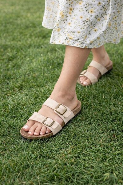 FİFTY ONE Women's White Double Buckle Slippers Orthopedic Sole Daily Comforta...