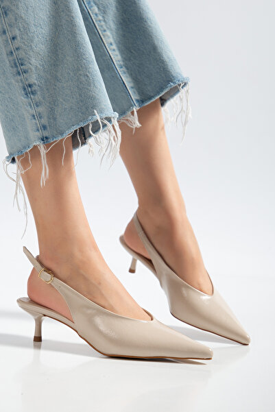 Entella Store Kate Beige Patent Leather 3 cm Heeled Pointed Toe Heeled Shoes