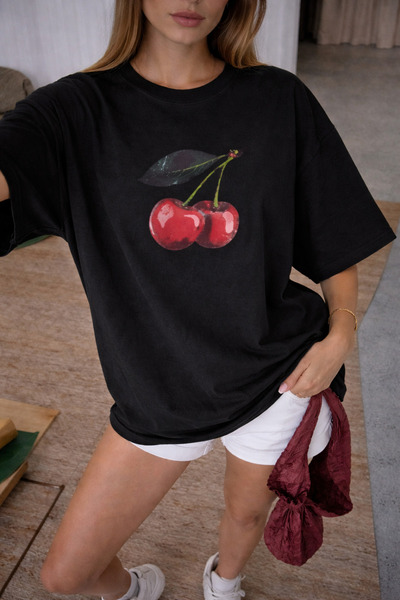 DEZZİİ Γυναικείο μπλουζάκι oversize με στάμπα μαύρου κερασιού