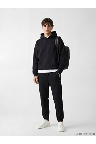 LC Waikiki Standardfit Men's Jogger Sweatpants from Uzg Store for Style Enthu...