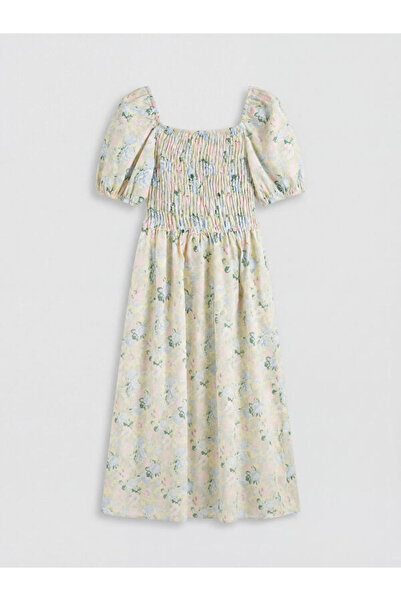 LC Waikiki فستان من UZG STORE بتصميم أنيق وياقة مربعة وأكمام بالونية مزينة با...