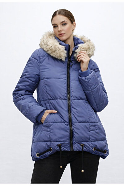 Nobrand Blue puffer jacket with hood and removable fur, adjustable waist