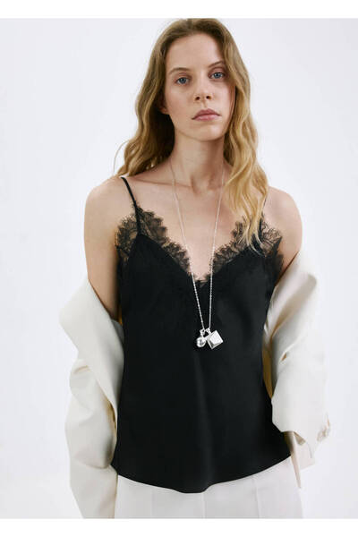 MANGO Woman Dantel yakalı saten bluz