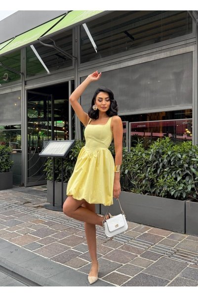 ÇEÇİM Balon Etekli Kare Yaka Mini Elbise