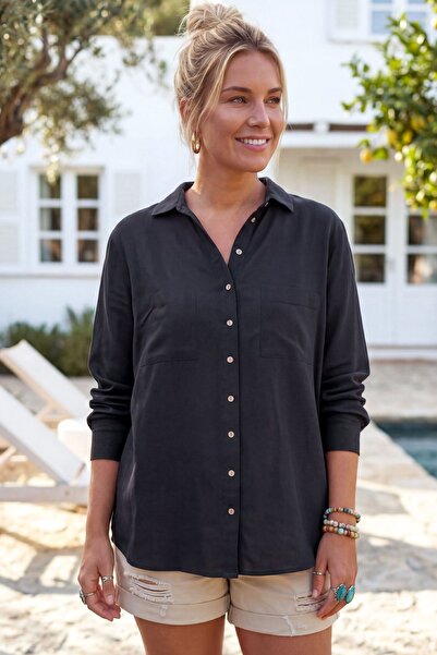 Chiccy Μαύρο πουκάμισο με γιακά, μανσέτες, κουμπιά, διπλές τσέπες, σκίσιμο, c...