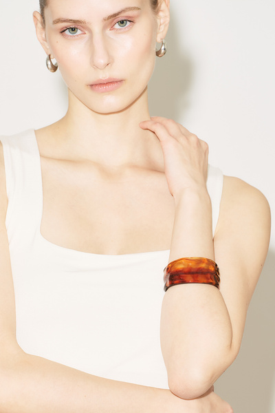 Manuka سوار أكريليك بني