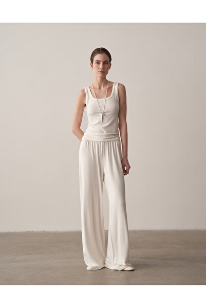 Kuğu Collection Rahat Dökümlü Pantolon Ekru