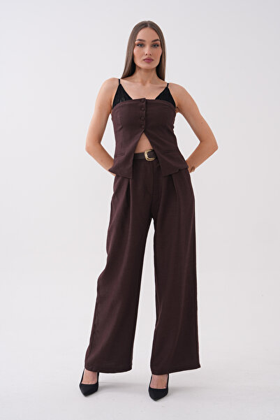 Cebby Brown Collar Lace Detailed Suit