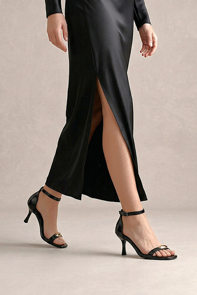 Gökhan Talay Ametra Εύκαμπτη, μαλακή, αντιολισθητική σόλα (4 εκ.) Μαύρο λουστ...