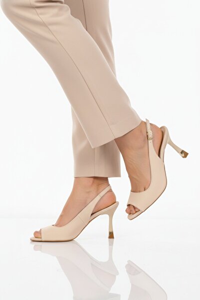 AYAKMOD Γυναικεία βραδινά παπούτσια με λεπτό τακούνι 655589 Z