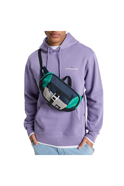 Quiksilver ΜΟΧΑΒΕ ΤΣΑΝΤΑ ΜΕΣΗΣ ΛΕΠΡΕΚΑΟΥΝ