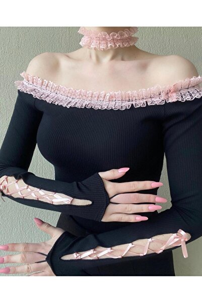 Doll Wear Butik Siyah Dantelli Kayık Yaka Bağcık Detaylı Uzun Kollu Bluz