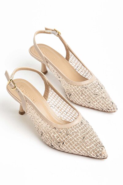 Dilimler Ayakkabı Γυναικεία παπούτσια με χαμηλό τακούνι σε μπεζ χρώμα με ψάθι...