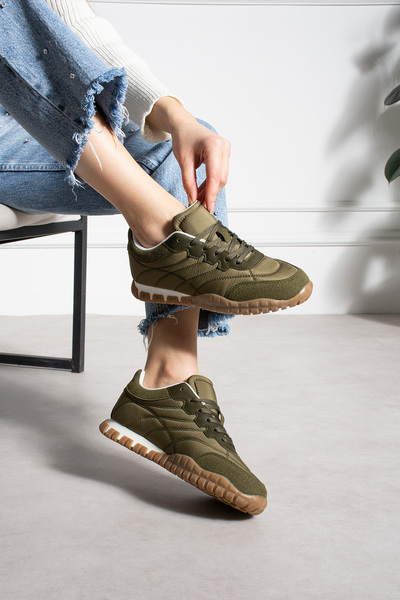 pasyone Χακί Γυναικείο Ρετρό Σνίκερ με Λεπτομέρεια από Σουέντ