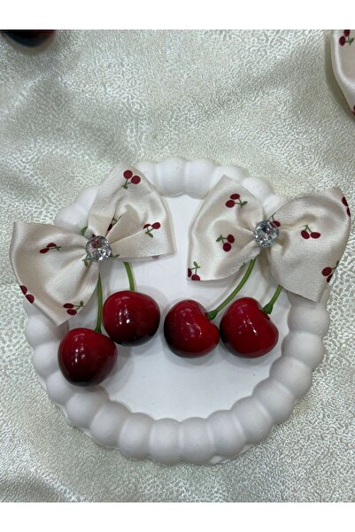 NOT GUILTY Κλιπ φιόγκου από λευκό σατέν στρας σε χρώμα κερασί