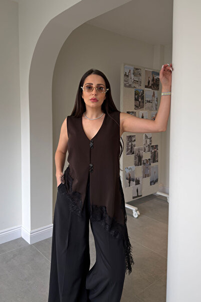 MAGARDE Υφαντό γιλέκο με δαντέλα στη φούστα - ΚΑΦΕ