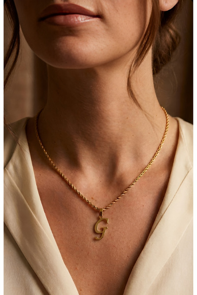 Elora Veyn Women's Twisted Chain g Letter Steel Necklace Does Not Tarnish