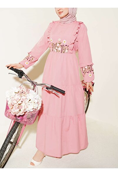 Lavanta Tekstil Φόρεμα ποπλίνα με βολάν στο γιακά και κέντημα