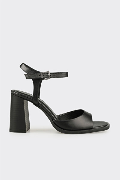 Elle Shoes Siyah Deri Kadın Sandalet