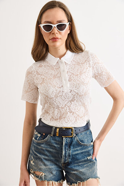 Olalook Γυναικεία Λευκή Δαντελένια Μπλούζα με Γιακά Πόλο BLZ-19003295