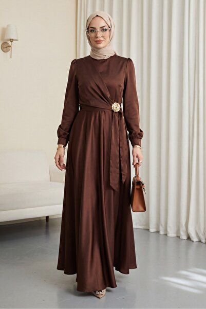 Modamorfo Satin evening dress with side lace buckle - coffee