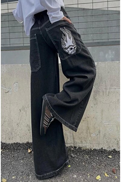 yesmoda Oversize Graffiti Detailed Jean Trousers