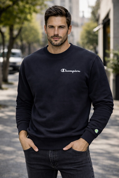 Champion Μπλούζα με Κεντημένο Λογότυπο - Μαύρη, S