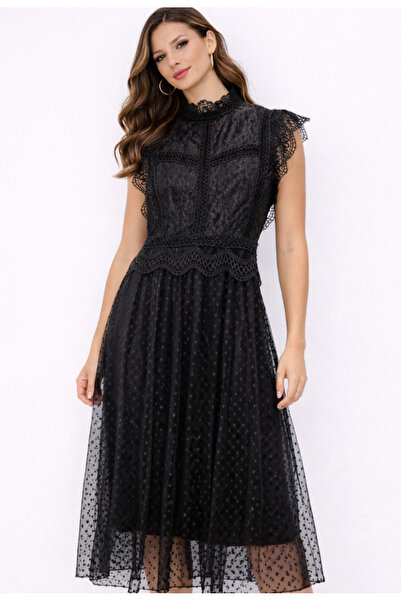 Nobrand Κομψό Μαύρο Δαντελένιο Φόρεμα με Ψηλό Γιακά και Εκλεπτυσμένες Λεπτομέ...