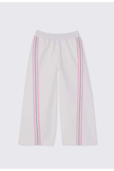 Panço ΚΟΡΙΤΣΙΣΤΙΚΟ ΣΟΥΤΡΕΦΕΤΡΟ ΣΕ ΣΤΥΛ ΣΥΓΧΡΟΝΟΥ ΣΚΙΤΣΟΥ